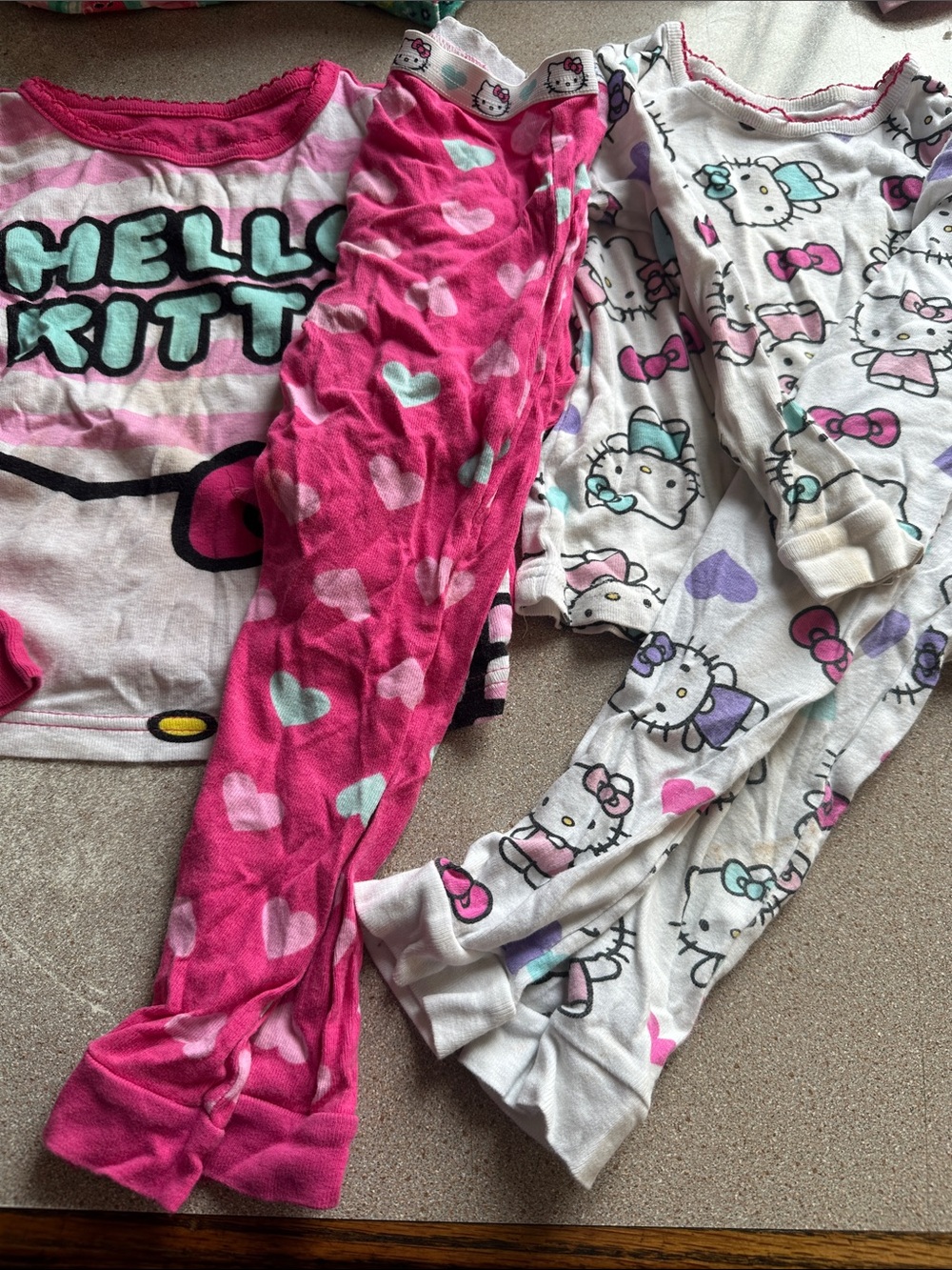 Hello Kitty Pink & White Heart Print Girls Pajama Set